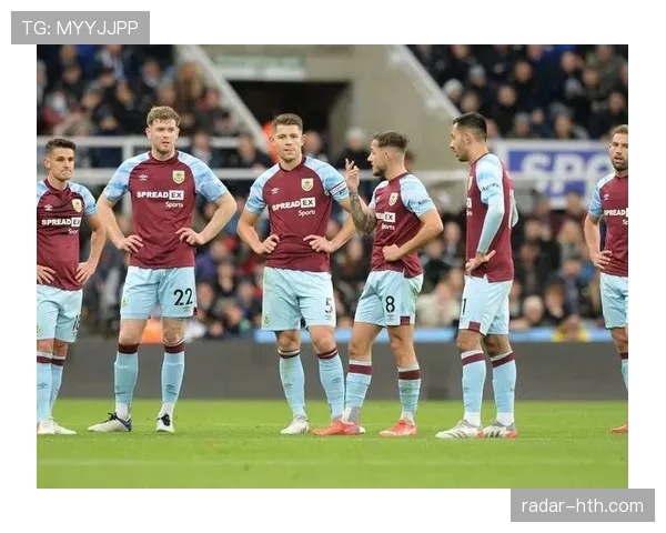 赫尔城中场新星闪耀，未来可期表现抢眼