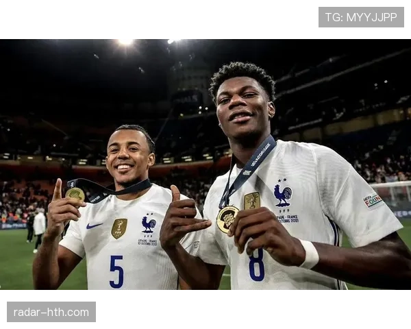 楚阿梅尼拦截能力亮眼，助球队防线稳健如磐